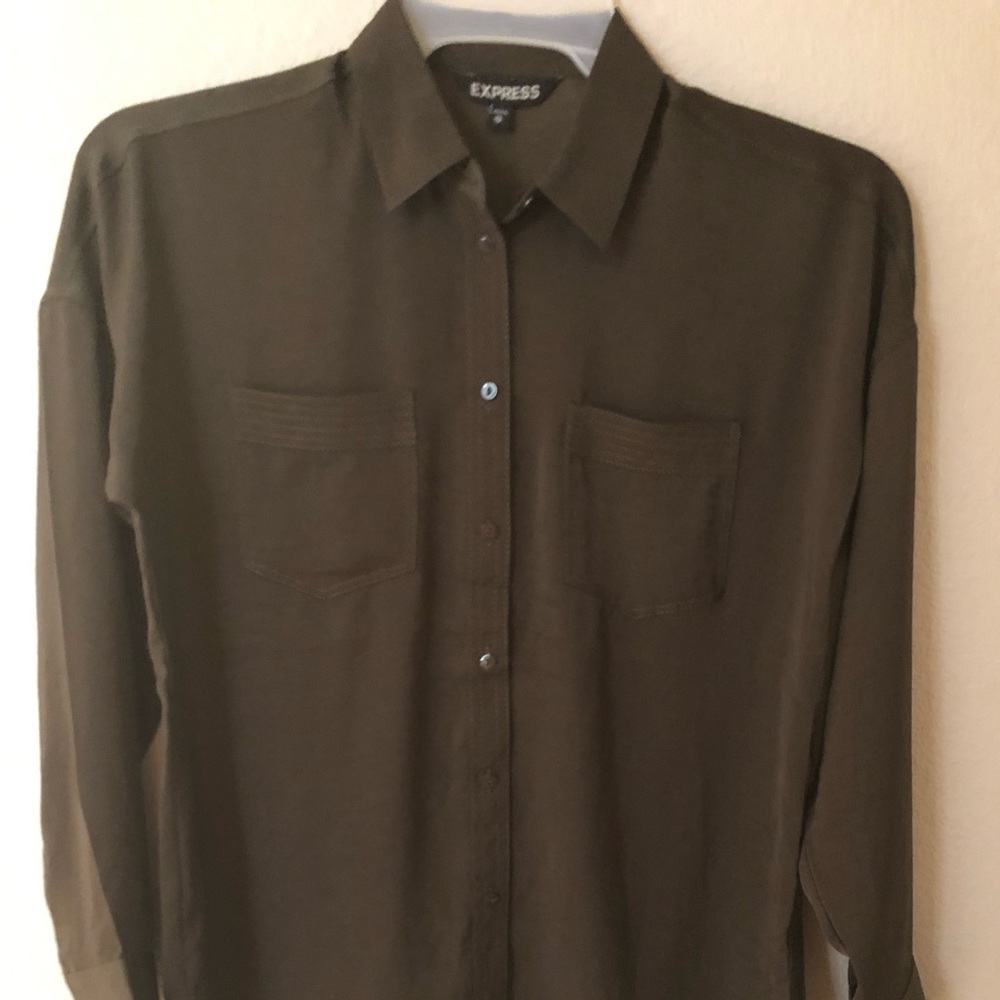 💕Express Olive Green Women’s Two Pockets Front
